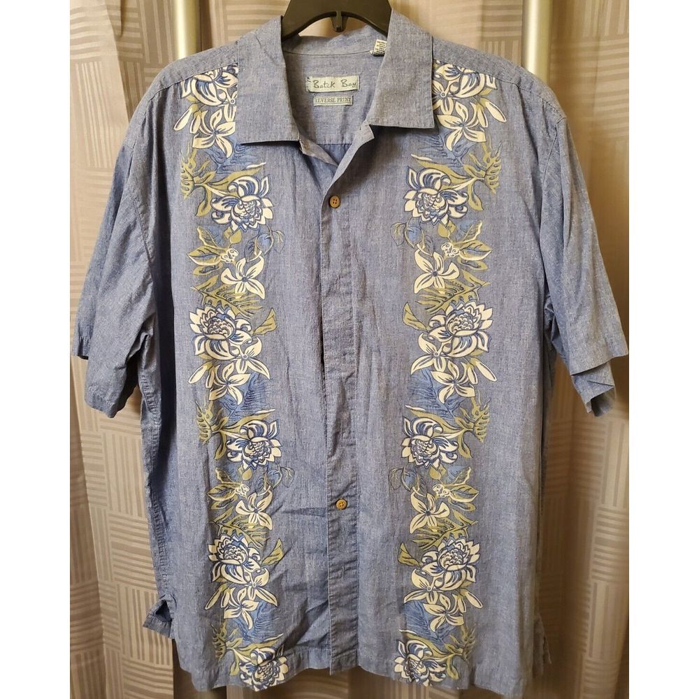 Batik Bay Shirt Mens XL Short Sleeve Blue‎ Reverse Print Floral Beach
